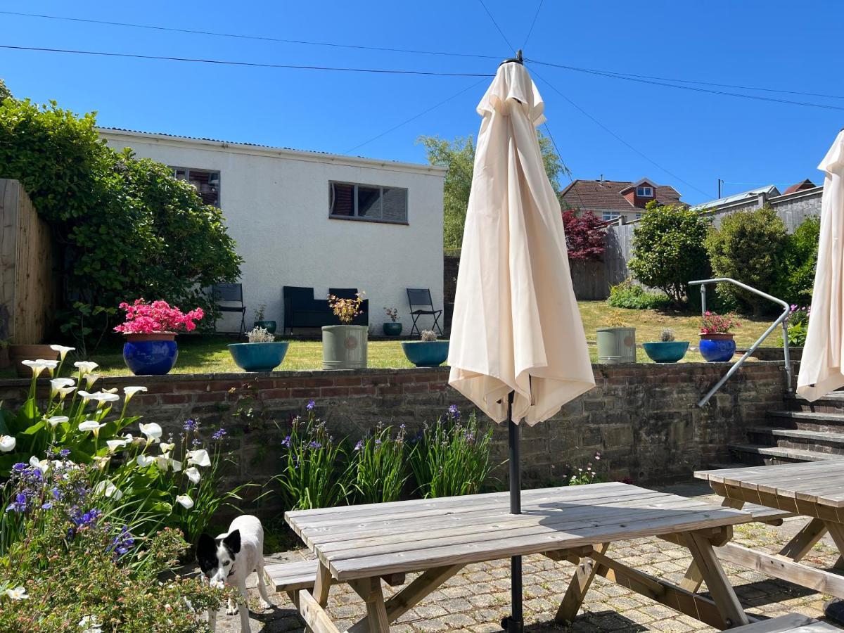 Gower Getaway - Parking & Ensuite Swansea Dış mekan fotoğraf